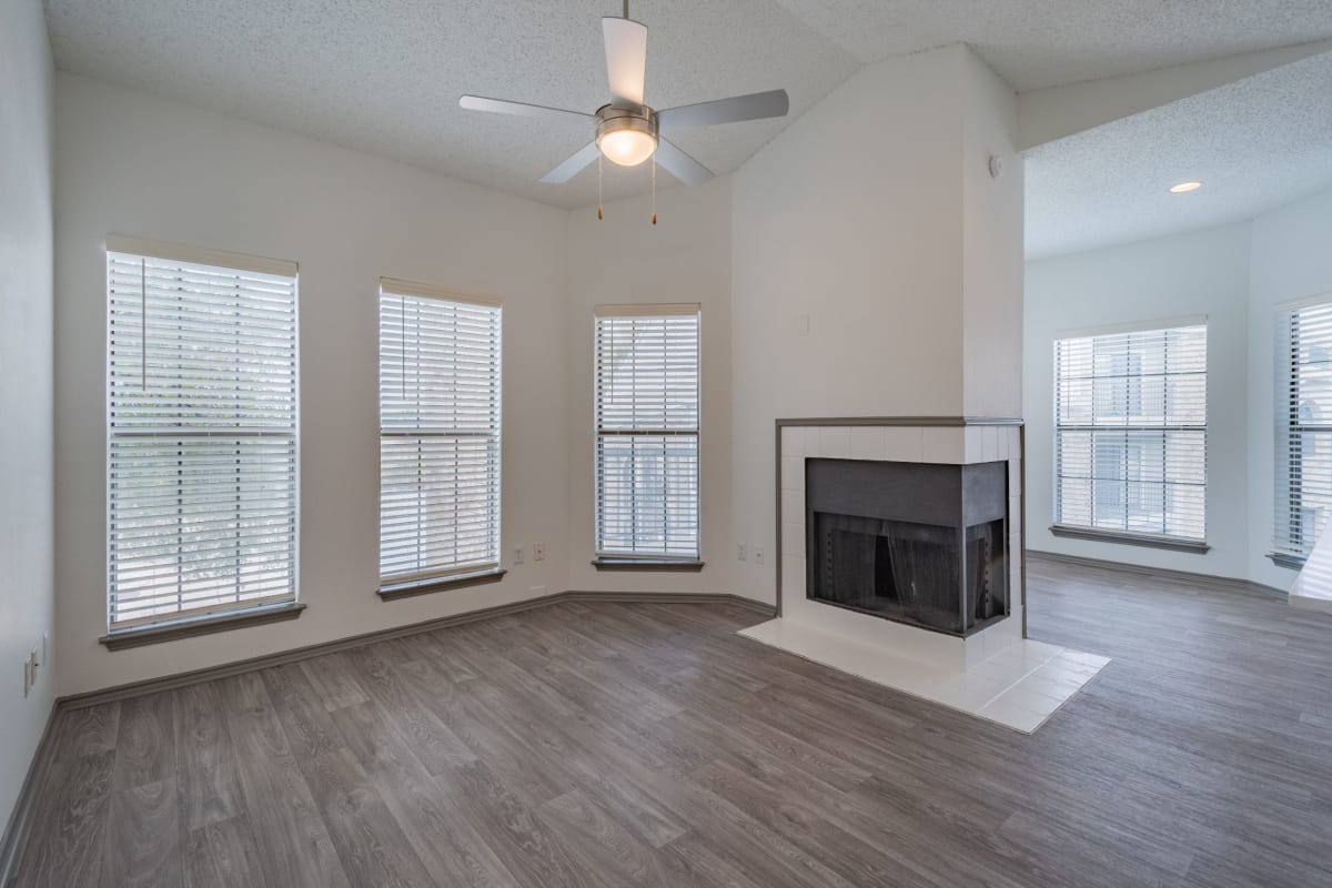 Windsong Photos | Luxury Apartments Far North Dallas